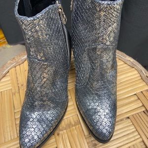 Mexican brand Brantano booties